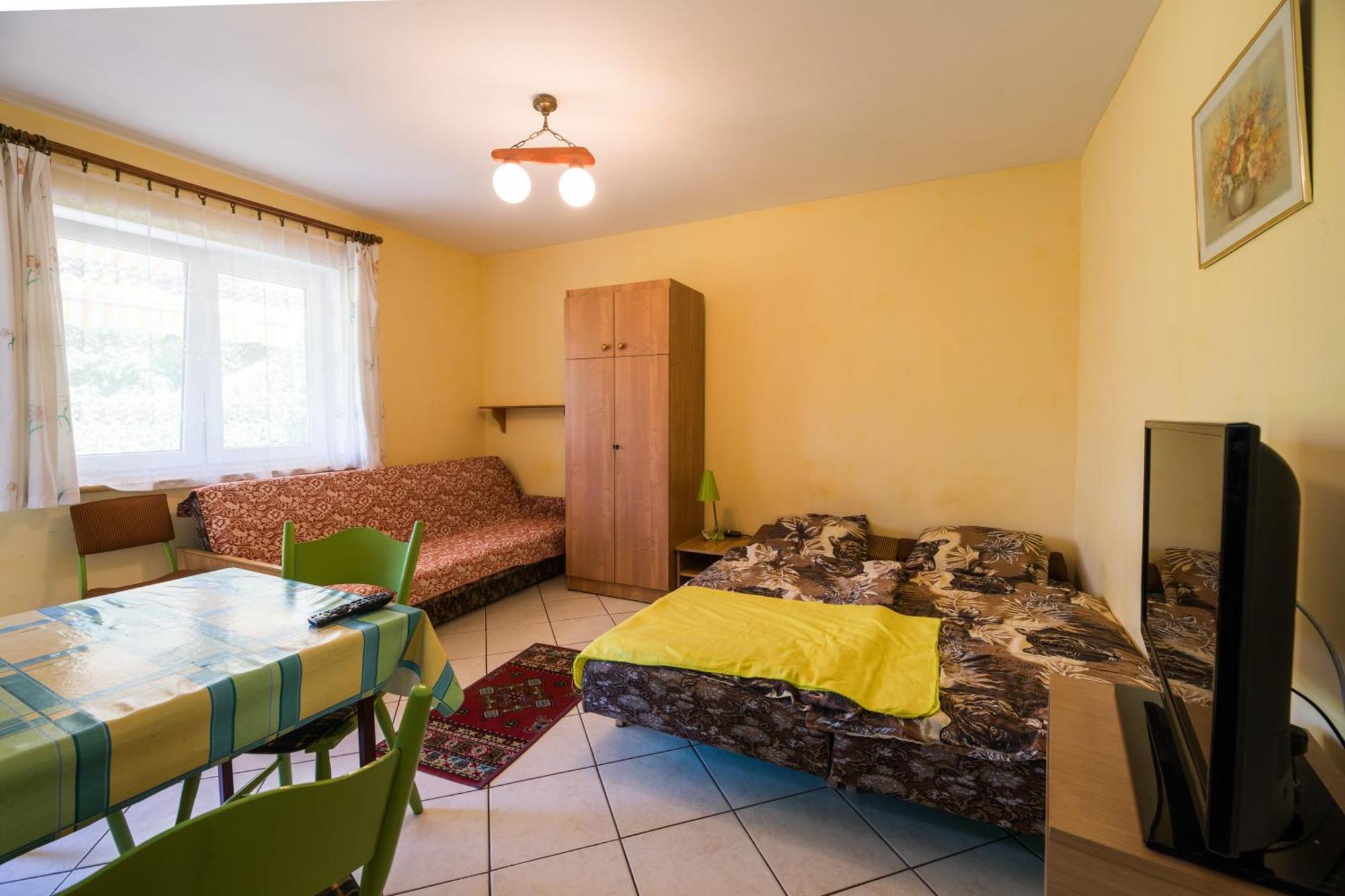 Apartment Lesna *